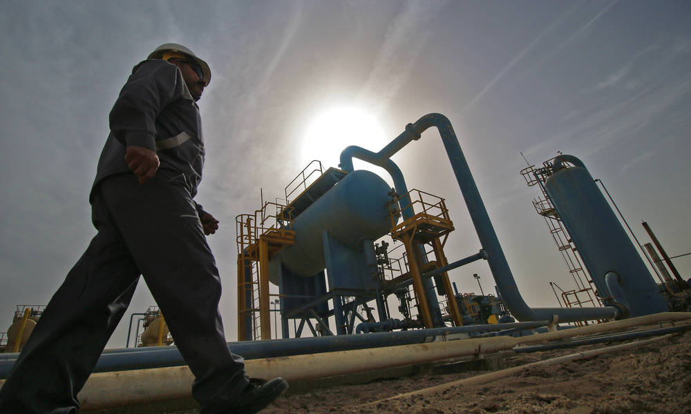 كيف تساهم الشركات النفطية العاملة في العراق بدعم الارهاب؟