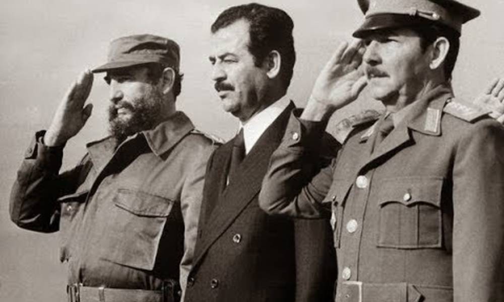 "صدام حسين" يتسبب بـــ شجار بين كويتية وعمانية ..  !!