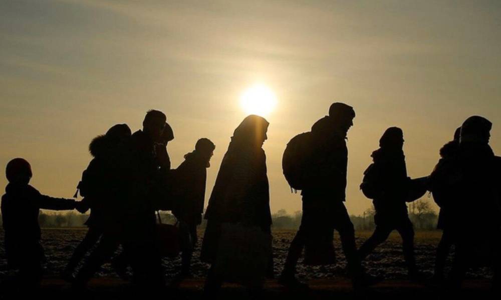 اليونان ... تمنع " عشرة الاف " مهاجر من دخول اراضيها