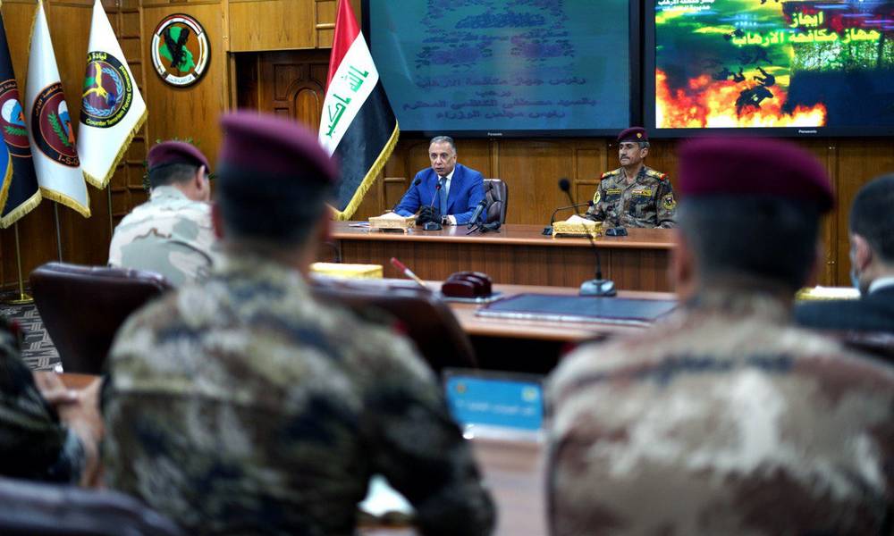 قانوني يحدد مادة بالدستور تمنح الحق للكاظمي لتعيين رئيس أو قائد للحشد