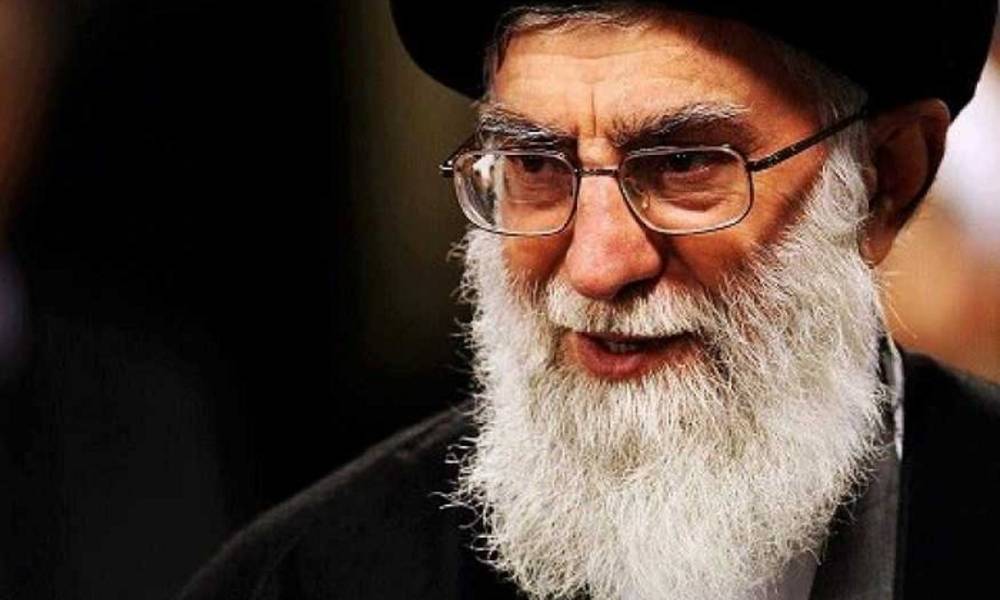 موقع بريطاني يتحدث عن مضمون "رسالة" بعثها خامنئي لــ "الفصائل العراقية" ..!