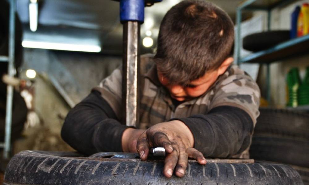 حقوق الإنسان تسجل زيادة بـ عمالة الأطفال وتدعو لإيجاد الحلول