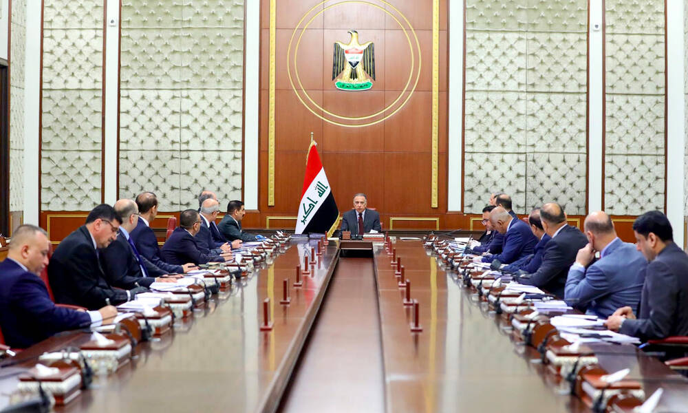 في تقرير.. حجم الايرادات الغير نفطية للعراق ! ؟؟ والحكومة تلجأ لــ الاقتراض