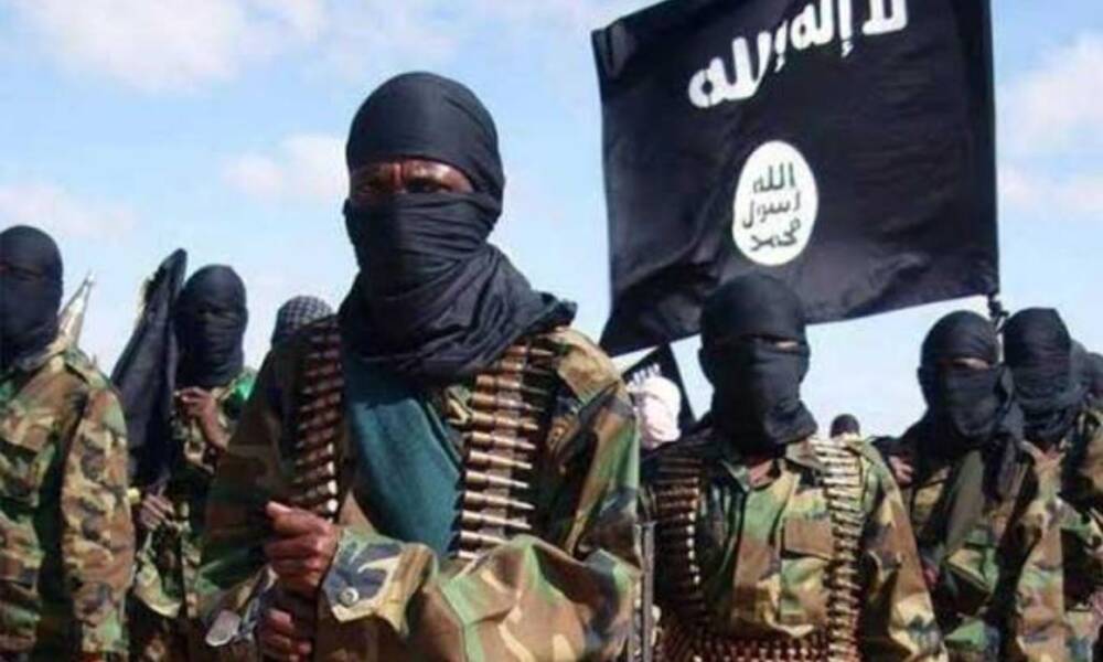 عصابات داعش تداهم سيارة مدنية وتقتل ركابها في محافظة الانبار