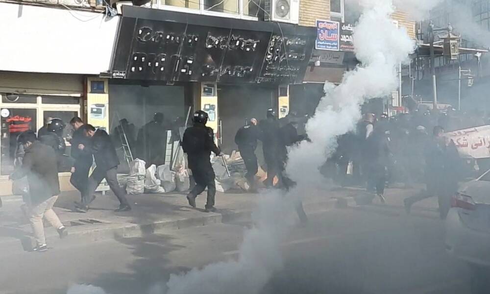 ثلاث اقضية تترقب تشييعاً للضحايا الذين سقطوا باحتجاجات يوم امس في محافظة السليمانية