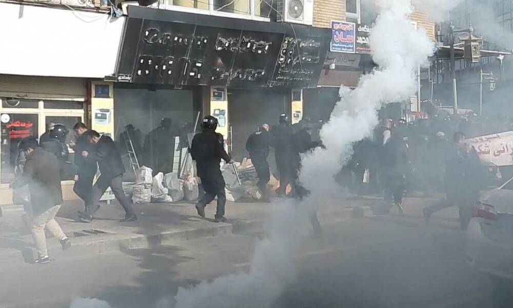 ثلاث اقضية تترقب تشييعاً للضحايا الذين سقطوا باحتجاجات يوم امس في محافظة السليمانية