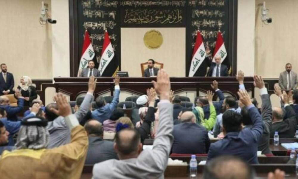 أكثر من نصف عدد أعضاء (البرلمان)يتقدمون بطلب رسمي لــــ حله