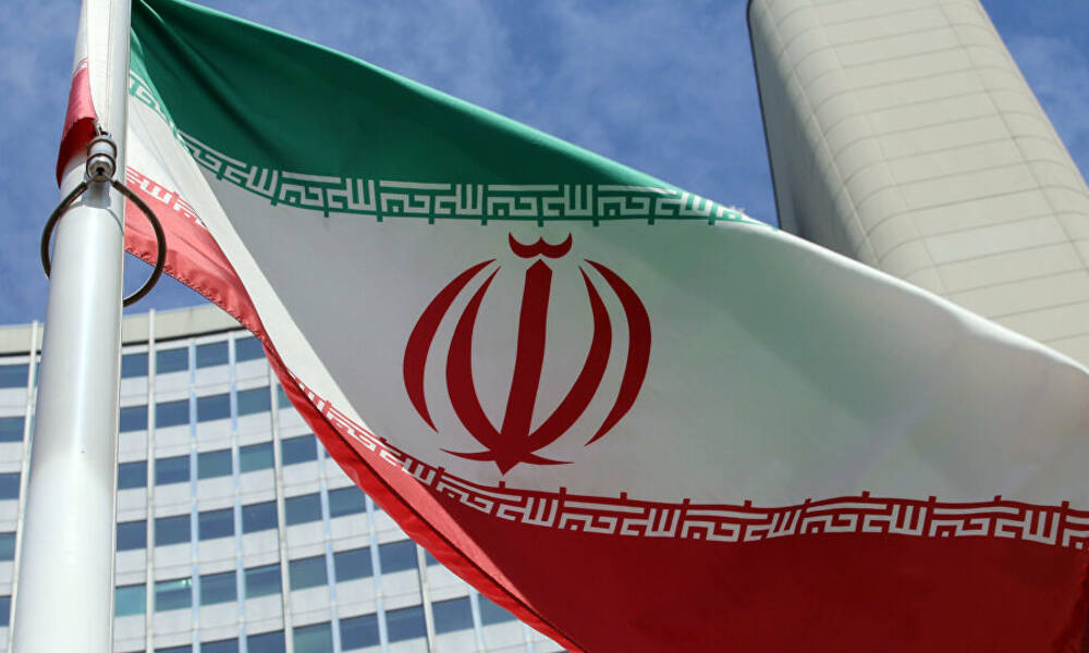 الخارجية الايرانية ..تدين الهجوم على القنصلية في كربلاء وتدعو لحماية مقارها الدبلوماسية