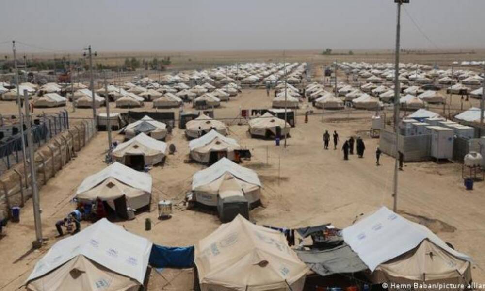 وزير خارجية تركيا ..يطالب العراق بإخلاء مخيم مخمور من المسلحين الأكراد