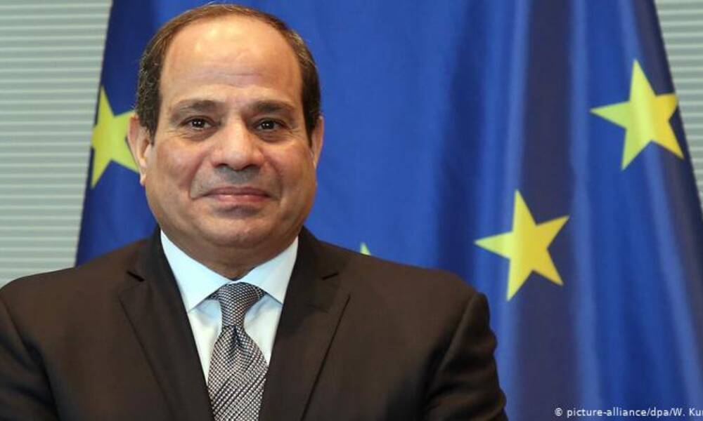 الرئيس المصري  .. يعين عمرو الشربيني سفيرا لدى قطر