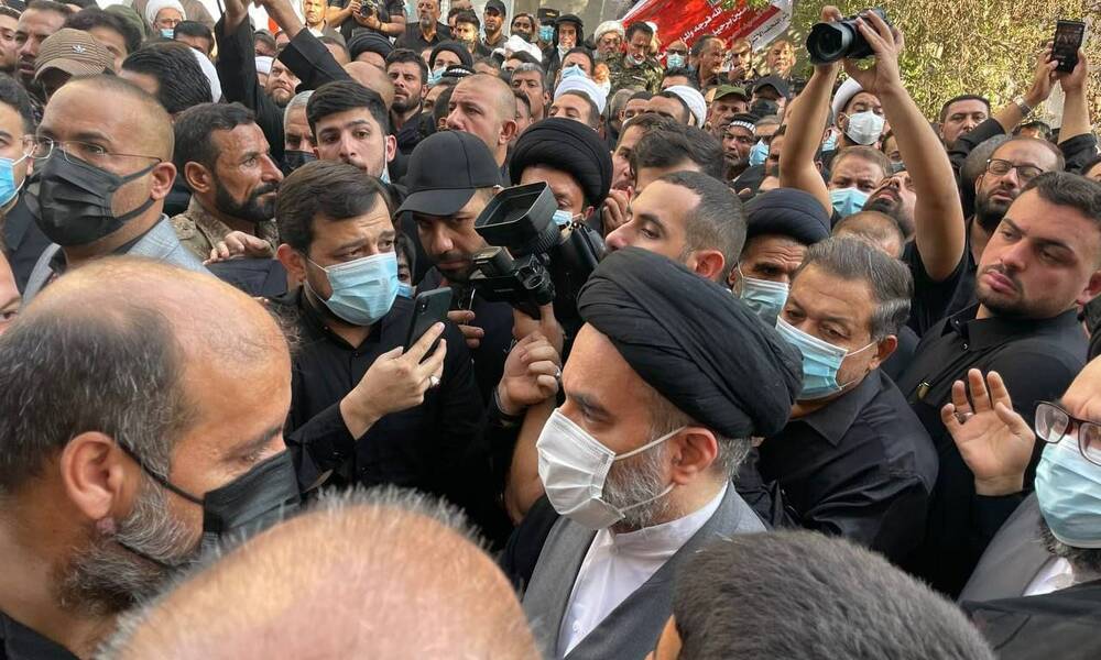 بالصور ..مراسم تشييع المرجع الحكيم بحضور نجل المرجع الاعلى السيد محمد رضا السيستاني