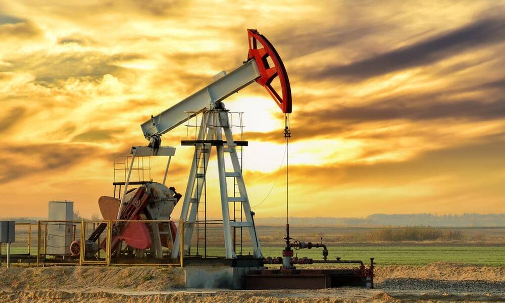 تراجع اسعار النفط بسبب مخاوف المتحور الجديد