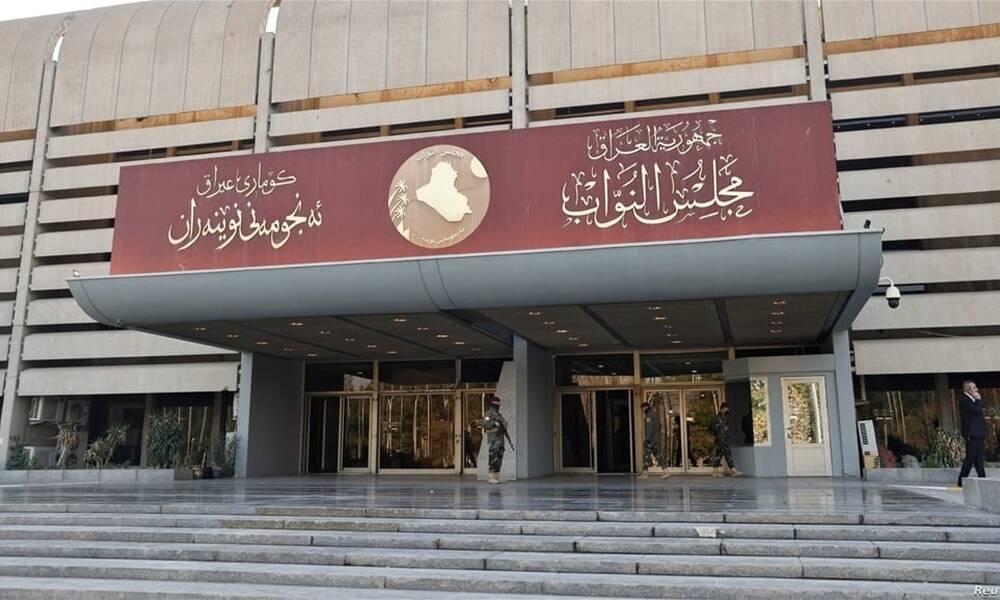 البرلمان مشلول.. القوانين عالقة بين الخلافات والحملات الانتخابية