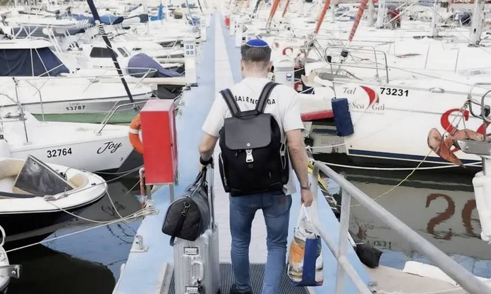 هروب آلاف من إسرائيل.. "هآرتس" تكشف هروباً بحرياً سرياً