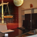 شركة محاماة في الحارثيه بحاجه الى موظفه اداريه