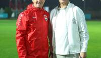 رواتب حتى عام 2027.. الفيفا يُلزم الاتحاد العراقي بدفع 2 مليون دولار للمدرب كاساس