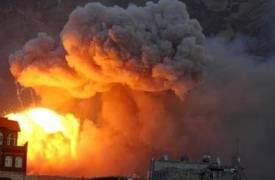 مقر القوات الاماراتية في اليمن يدمر بالكامل بصواريخ الحوثيين