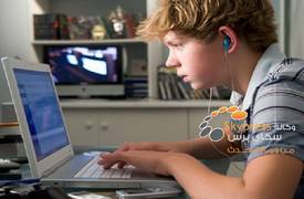 علماء: الإنترنت يرفع ضغط الدم عند المراهقين