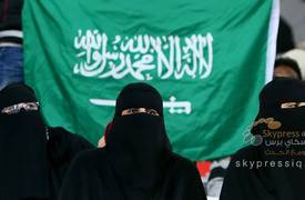 بالتفاصيل.... نساء سعوديات يطالبن بإسقاط ولاية الرجل