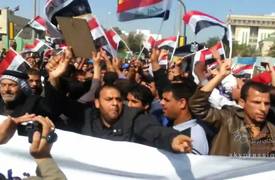 العشرات من المواطنين وشيوخ العشائر يتظاهرون في بغداد للمطالبة بإقالة الهميم