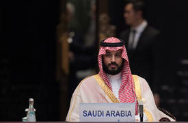 بن سلمان يصف الخامنئي بـ"هتلر الجديد"