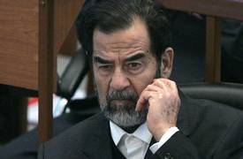 بالفيديو.. محامية "صدام حسين" تفجر مفاجأة جديدة.. وصيته قبل "اعدامه" .. ولم يمت شنقا بل !