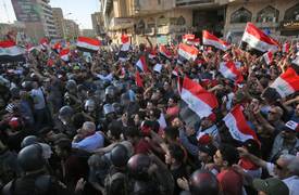 مؤسسة عالمية في واشنطن تعلن تضامنها مع المتظاهرين العراقيين وتدعو الاجهزة الامنية لحمايتهم