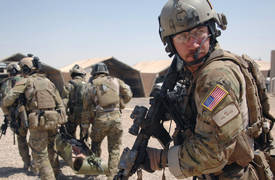موقف "يناقض" ما تردده الفصائل المسلحة .. رئيس أركان الجيش "يعظم" دور القوات الامريكية في العراق