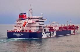 فيديو يظهر ناقلة النفط البريطانية المحتجزة في ميناء بندر عباس ويرفرف فوقها العلم الإيراني