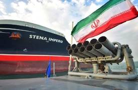"الحرس الثوري" الإيراني يعلن .. "احتجاز" سفينة أجنبية في الخليج