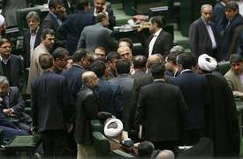 83 نائب ايراني "يهددون" روحاني .. لوجود مساع للتفاوض مع "ترمب" ..