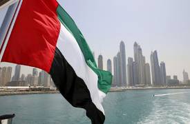 الامارات تلتحق بالبحرين وتعلن تأييدها التام للقصف الامريكي على مواقع الحشد الشعبي !