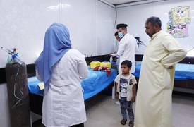أطباء الكليات الحكومية  يشكون من كفاءة ومؤهلات خريجي كليات الطب الأهلية .. والمرضى في قلق مستمر!!