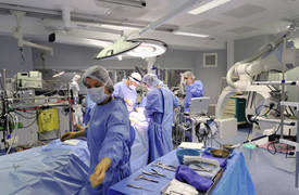 فرنسا تخلي مستشفياتها استعدادا لأسبوع عاصف بضحايا "كورونا"