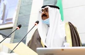 الشيخ مشعل الأحمد يؤدي اليمين الدستورية أمام مجلس الأمة الكويتي