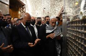 بالصور.. رئيس الجمهورية يزور ضريح الإمامين موسى بن جعفر ومحمد الجواد (عليهما السلام)  وزيارة مرقد الإمام أبي حنيفة النعمان  في مدينة الاعظمية