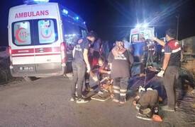 مصرع 12 شخص اثر انقلاب حافلة تقل مهاجرين في ولاية وان شرقي تركيا
