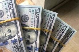 الدولار يتخطى حاجز الـ160 ألف في العاصمة بغداد