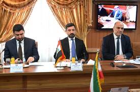 من طهران.. وزير العدل يوقع مذكرة تفاهم بشأن قضايا تسليم المطلوبين واسترداد الأموال