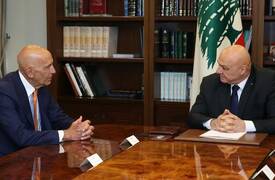 عبر مبعوث ترامب: واشنطن تؤكد دعمها لـ لبنان لنزع سلاح حزب الله!