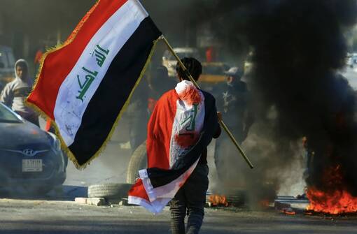العراق بين التطمينات والتحذيرات.. هل ينزلق الجنوب والوسط إلى احتجاجات مسلحة؟