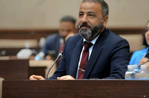 امير المعموري يتهم هادي العامري بتوجيه إخلاء بناية الأيتام والمعاقين في بابل وتحويلها إلى مكتب سياسي