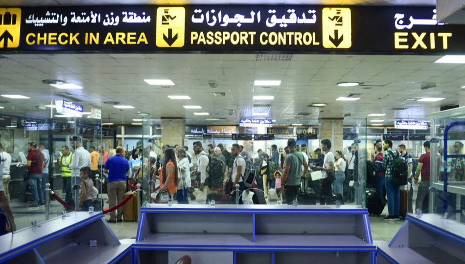 سوريا تحدد سعر التأشيرة للعراقيين بـ 250 دولاراً وتعفي مواطني الأردن ولبنان!